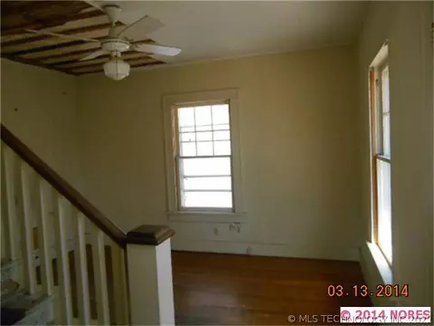 2043 E 13th Pl, Tulsa, OK 74104 photo 12