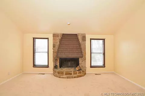 8605 E 78th St, Tulsa, OK 74133 photo 3