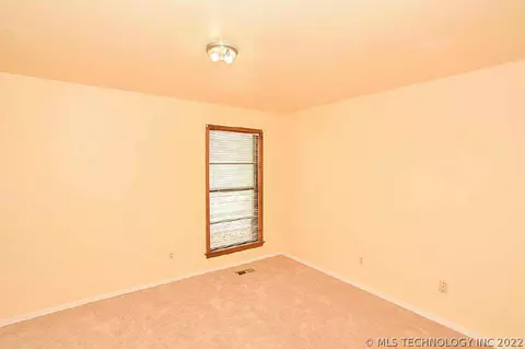 8605 E 78th St, Tulsa, OK 74133 photo 17