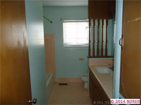9054 E 33rd St, Tulsa, OK 74145 photo 8