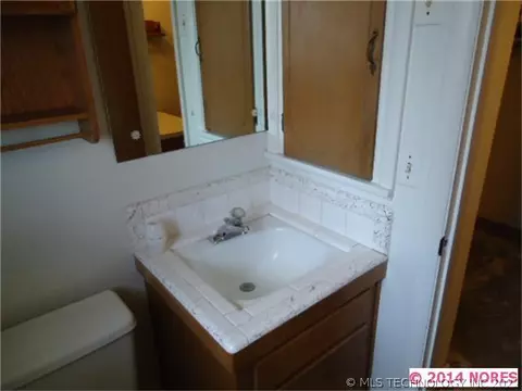 9054 E 33rd St, Tulsa, OK 74145 photo 6