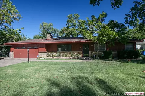 1439 E 55th Pl, Tulsa, OK 74105 photo 24