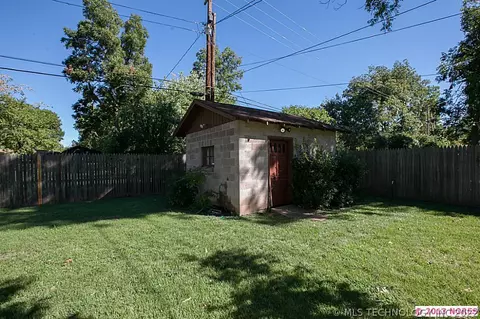 1439 E 55th Pl, Tulsa, OK 74105 photo 22
