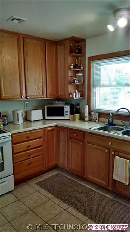 7344 E Jasper St, Tulsa, OK 74115 photo 7