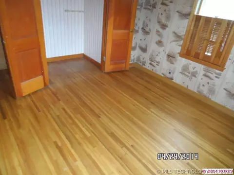 5962 E King Pl, Tulsa, OK 74115 photo 7