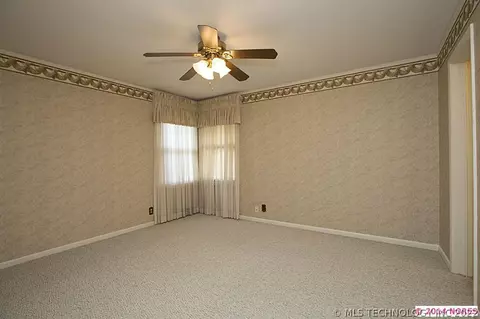 3708 E 24th St, Tulsa, OK 74114 photo 10