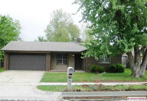 12421 E 34th St, Tulsa, OK 74146 photo 1