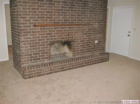 12421 E 34th St, Tulsa, OK 74146 photo 7