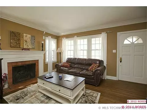 1608 E 35th St, Tulsa, OK 74105 photo 3