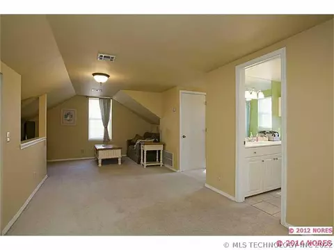 1608 E 35th St, Tulsa, OK 74105 photo 10