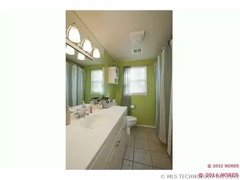 1608 E 35th St, Tulsa, OK 74105 photo 12