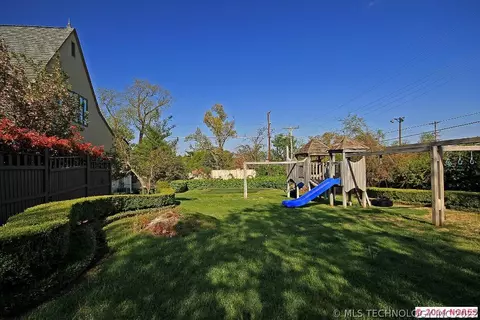 2403 E 27th Pl, Tulsa, OK 74114 photo 25