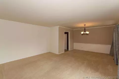 7041 E 69th St, Tulsa, OK 74133 photo 13