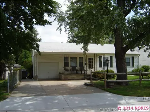 6227 E Latimer St, Tulsa, OK 74115 photo 1