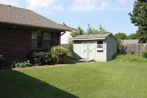 10019 E 40th St, Tulsa, OK 74146 photo 20