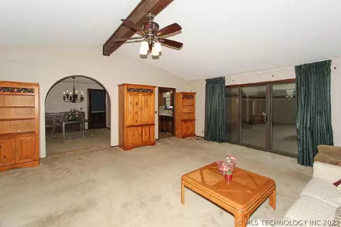 10019 E 40th St, Tulsa, OK 74146 photo 5
