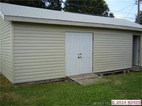 6717 E Independence Pl, Tulsa, OK 74115 photo 23
