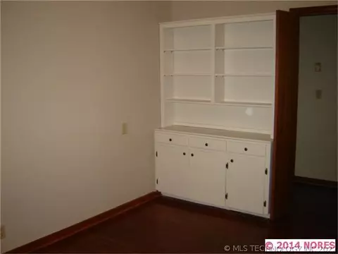 6717 E Independence Pl, Tulsa, OK 74115 photo 10