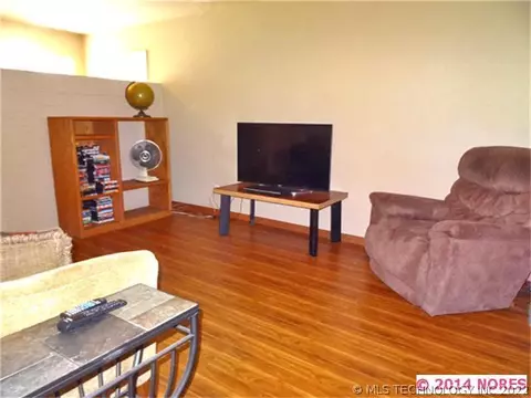 1577 E 59th St, Tulsa, OK 74105 photo 9