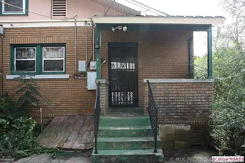 1205 E 6th St, Okmulgee, OK 74447 photo 9