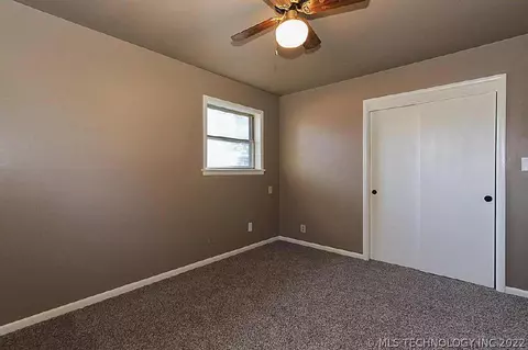 5378 E 27th Pl, Tulsa, OK 74114 photo 18