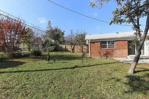 5378 E 27th Pl, Tulsa, OK 74114 photo 25