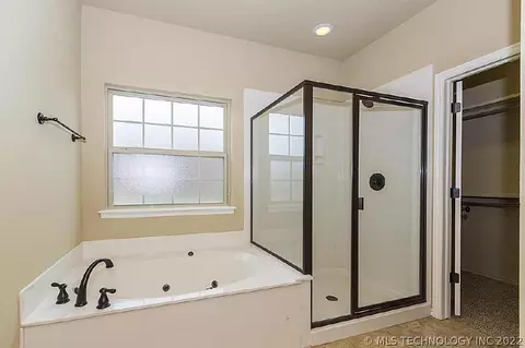 1213 E 134th St, Glenpool, OK 74033 photo 17