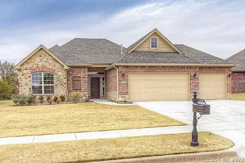 1213 E 134th St, Glenpool, OK 74033 photo 1