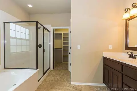 1213 E 134th St, Glenpool, OK 74033 photo 16