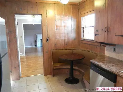 4613 E 13th St, Tulsa, OK 74112 photo 6