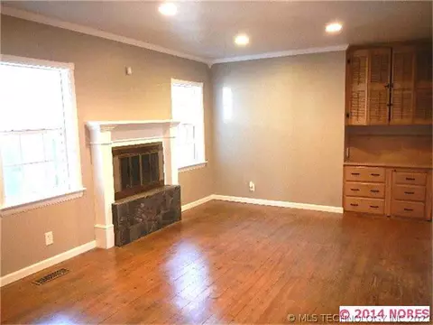 4613 E 13th St, Tulsa, OK 74112 photo 9