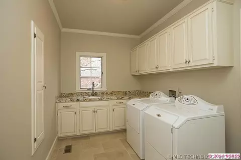 3703 E 97th St, Tulsa, OK 74137 photo 8