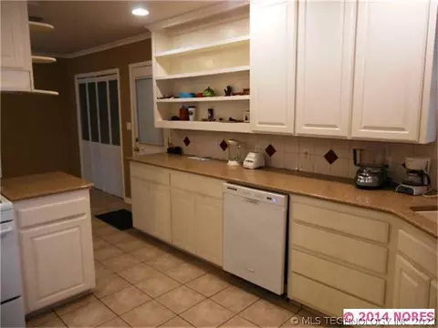 7510 E 26th Pl, Tulsa, OK 74129 photo 8