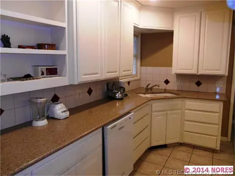 7510 E 26th Pl, Tulsa, OK 74129 photo 6