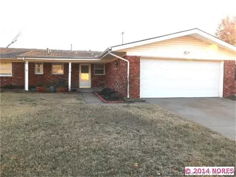 7510 E 26th Pl, Tulsa, OK 74129 photo 2