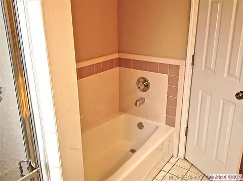 13303 E 40th Pl, Tulsa, OK 74134 photo 17