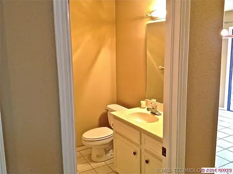 13303 E 40th Pl, Tulsa, OK 74134 photo 20