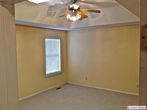 13303 E 40th Pl, Tulsa, OK 74134 photo 13