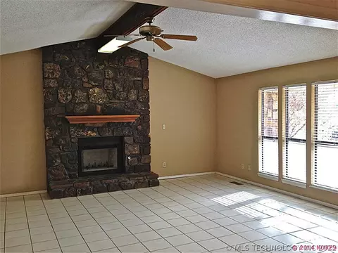13303 E 40th Pl, Tulsa, OK 74134 photo 11