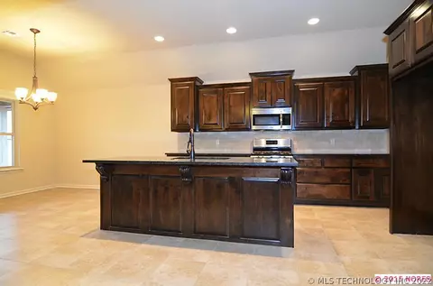 1412 E Canton St, Broken Arrow, OK 74012 photo 10