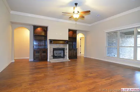 1412 E Canton St, Broken Arrow, OK 74012 photo 5