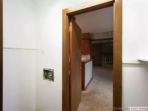8722 E 30th Pl, Tulsa, OK 74129 photo 21