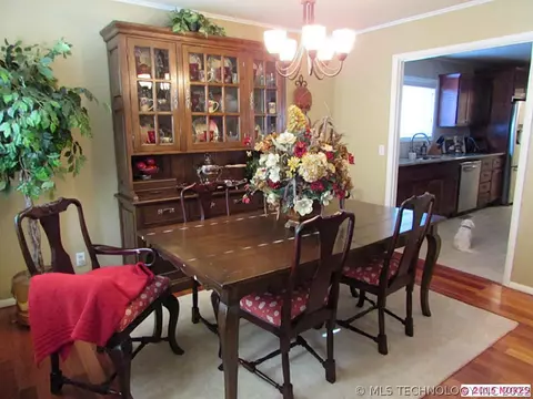 6856 E 57th St, Tulsa, OK 74145 photo 8