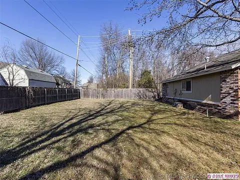 7408 S Maple Ave, Broken Arrow, OK 74011 photo 22
