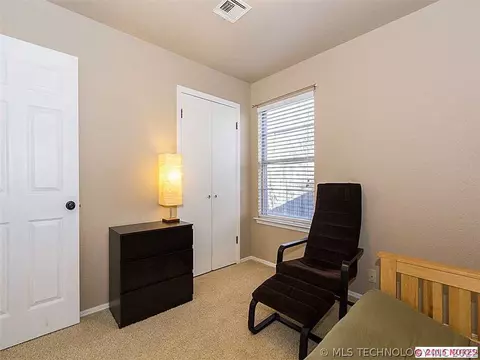 7408 S Maple Ave, Broken Arrow, OK 74011 photo 17