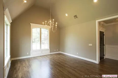 1408 E 35th Pl, Tulsa, OK 74105 photo 4