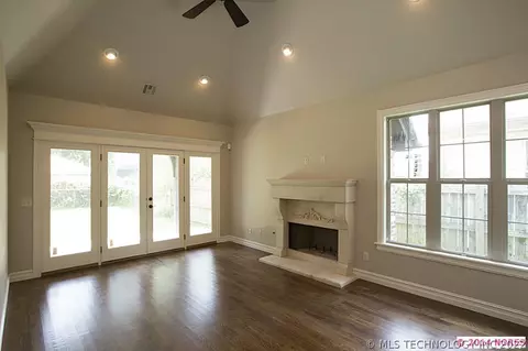 1408 E 35th Pl, Tulsa, OK 74105 photo 12