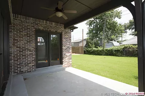 1408 E 35th Pl, Tulsa, OK 74105 photo 25