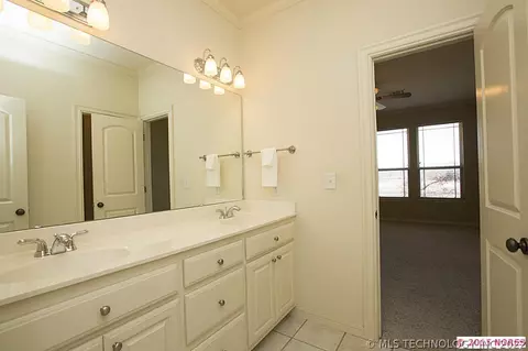 5216 E 148th St, Bixby, OK 74008 photo 18
