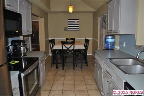 19414 E 37th St, Broken Arrow, OK 74014 photo 8